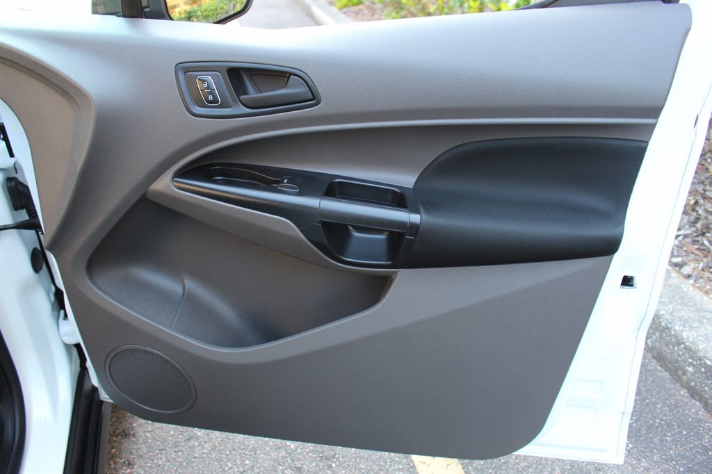2022 Ford Transit Connect - $27,995