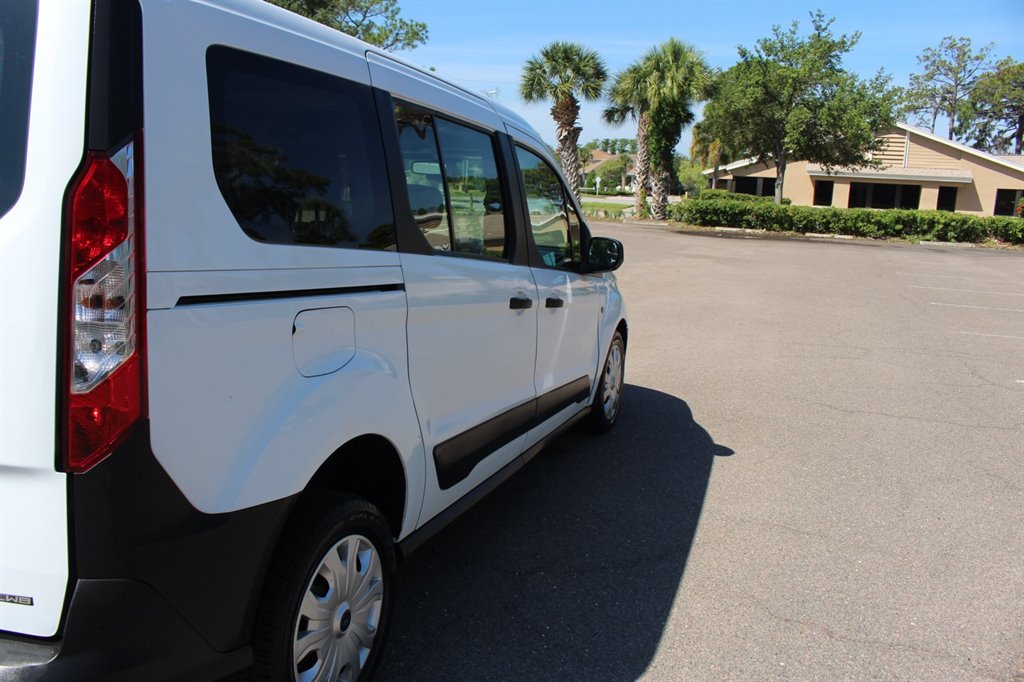 2022 Ford Transit Connect - $27,995