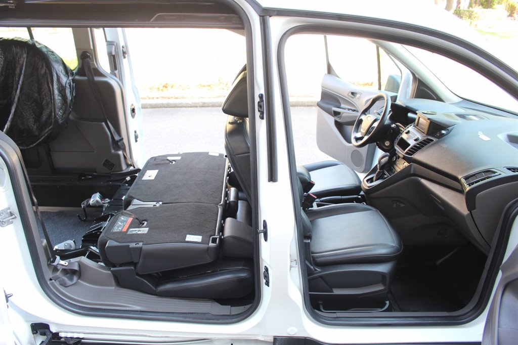 2022 Ford Transit Connect - $27,995