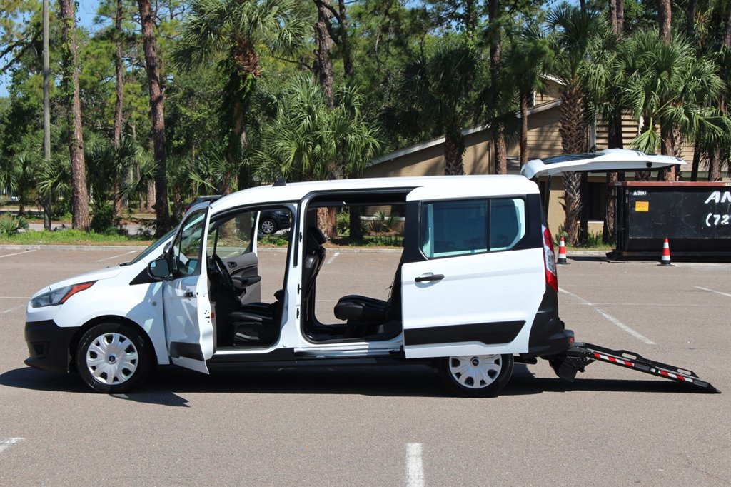 2022 Ford Transit Connect - $27,995