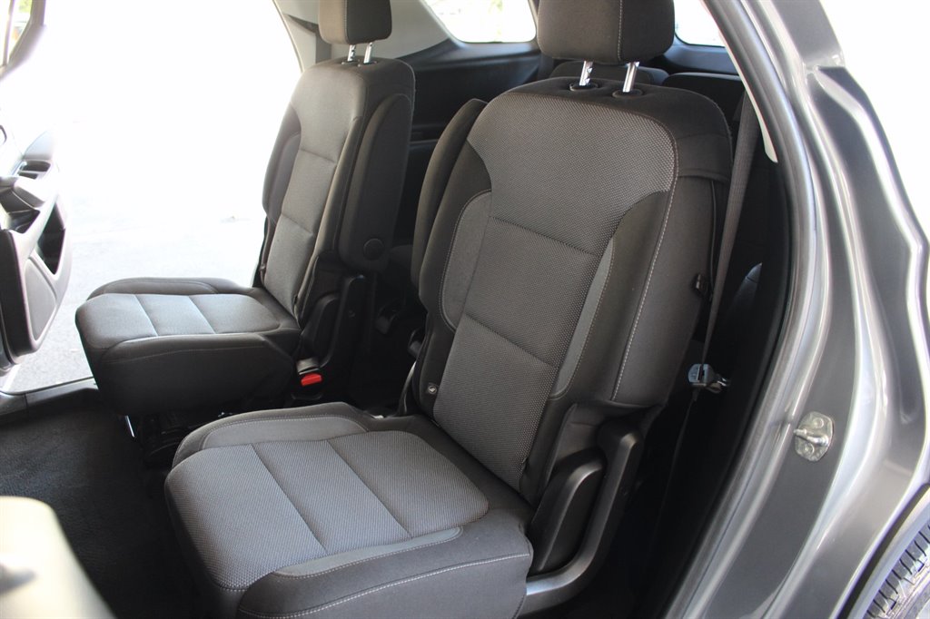 2021 Chevrolet Traverse - $14,995