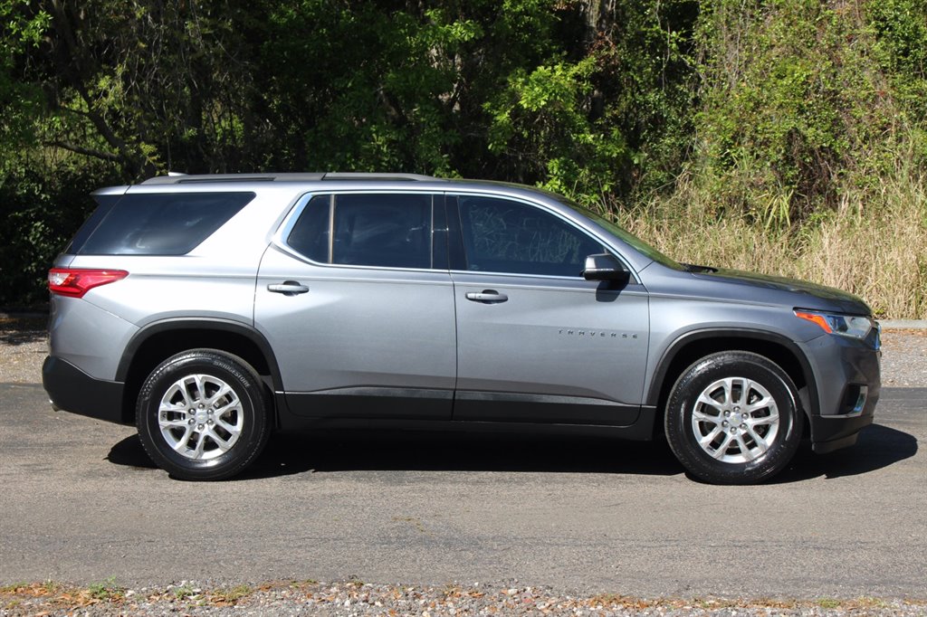 2021 Chevrolet Traverse - $14,995