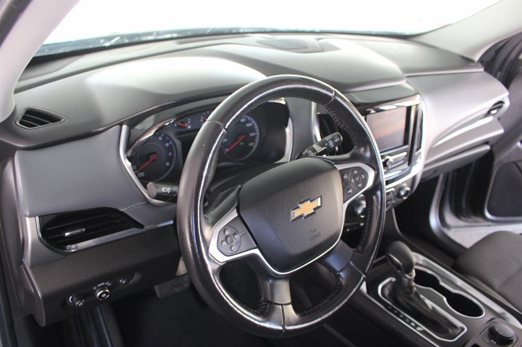 2021 Chevrolet Traverse - $14,995