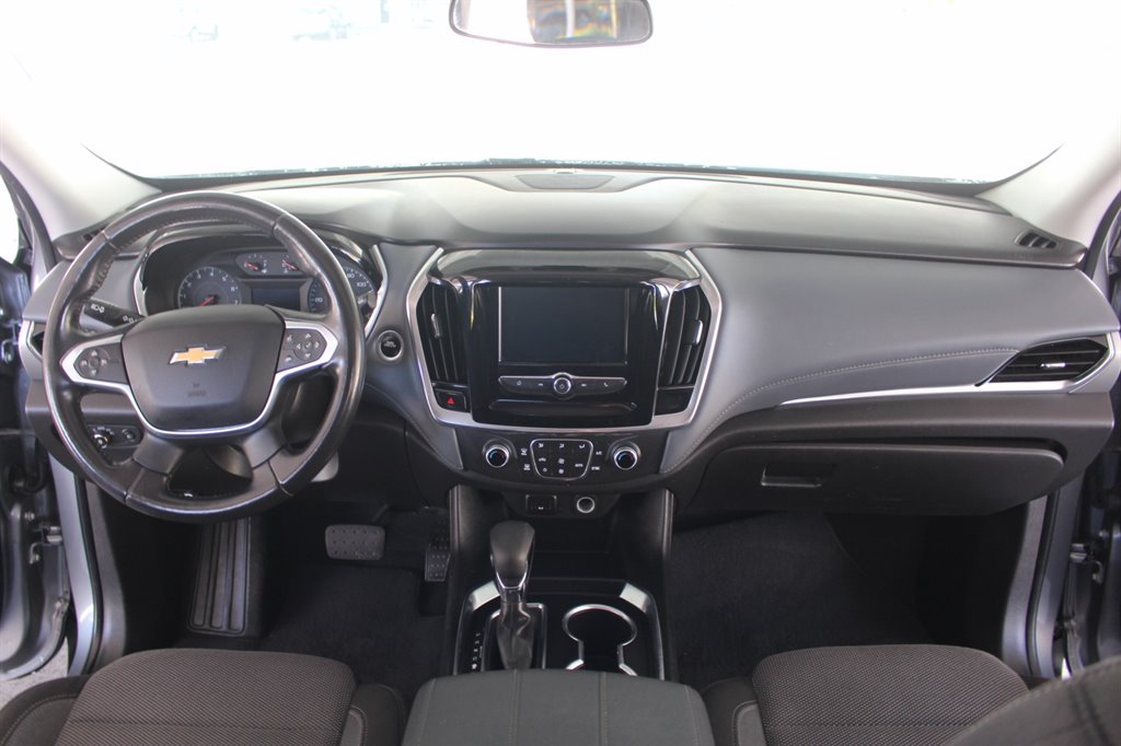 2021 Chevrolet Traverse - $14,995