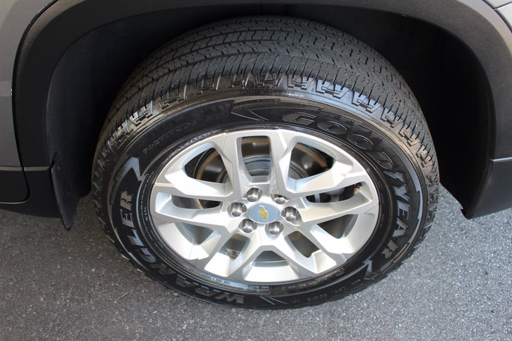 2021 Chevrolet Traverse - $14,995