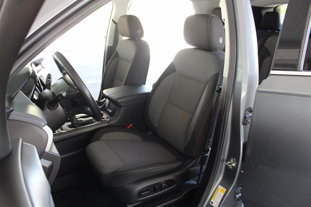 2021 Chevrolet Traverse - $14,995