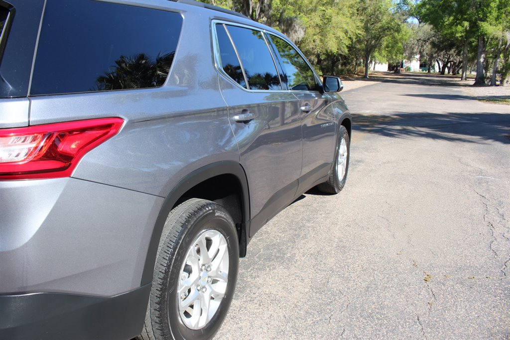 2021 Chevrolet Traverse - $14,995
