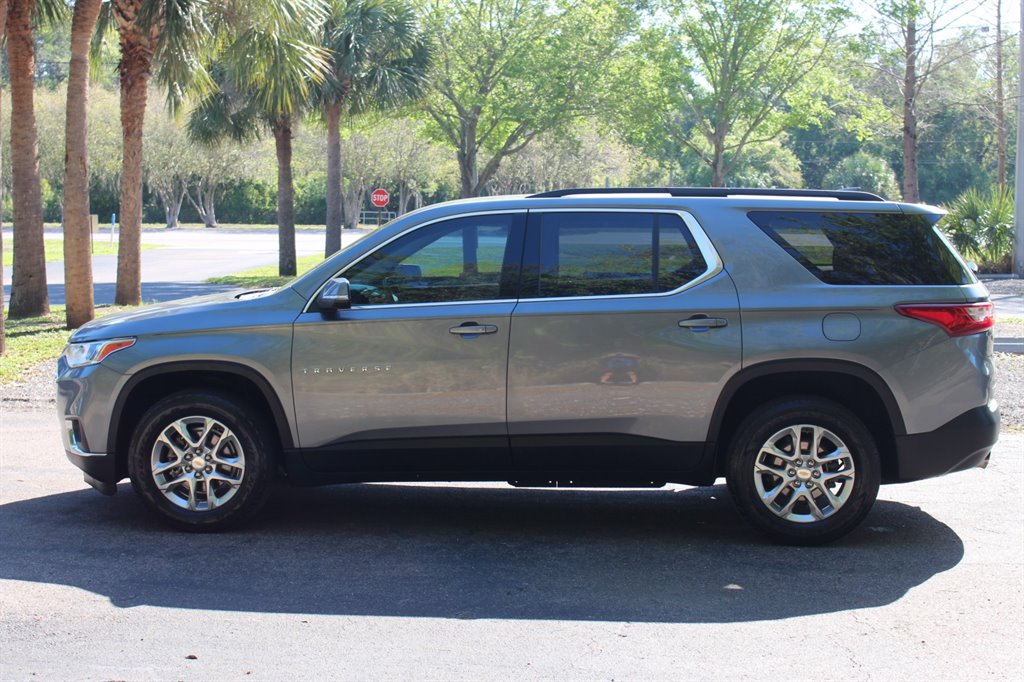 2021 Chevrolet Traverse - $14,995