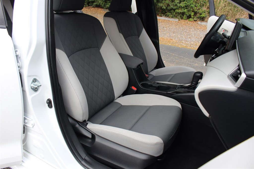 2023 Toyota Corolla - $18,995