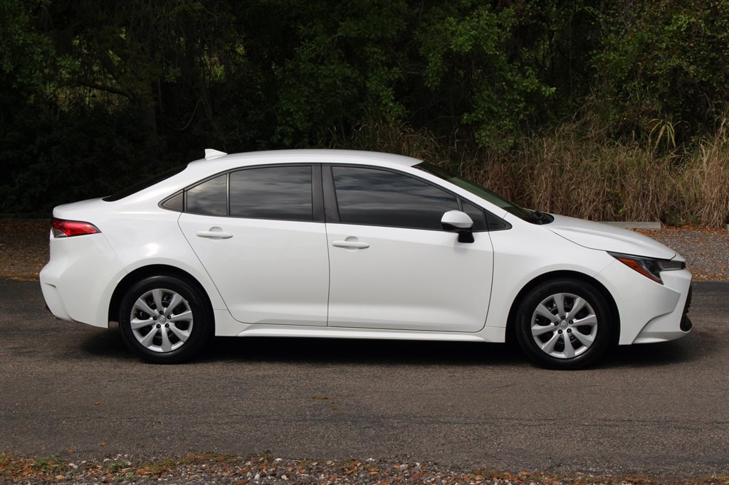 2023 Toyota Corolla - $18,995