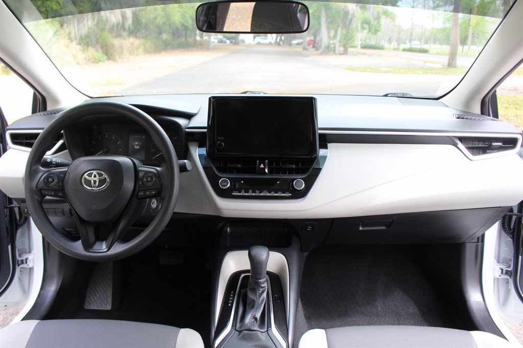 2023 Toyota Corolla - $18,995
