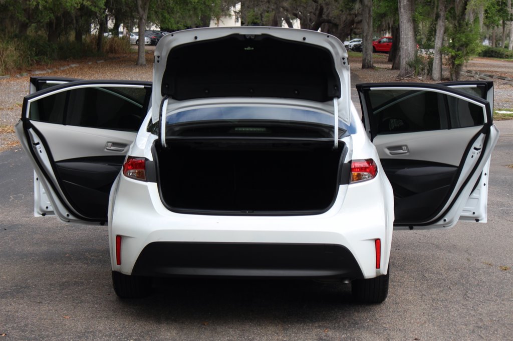 2023 Toyota Corolla - $18,995