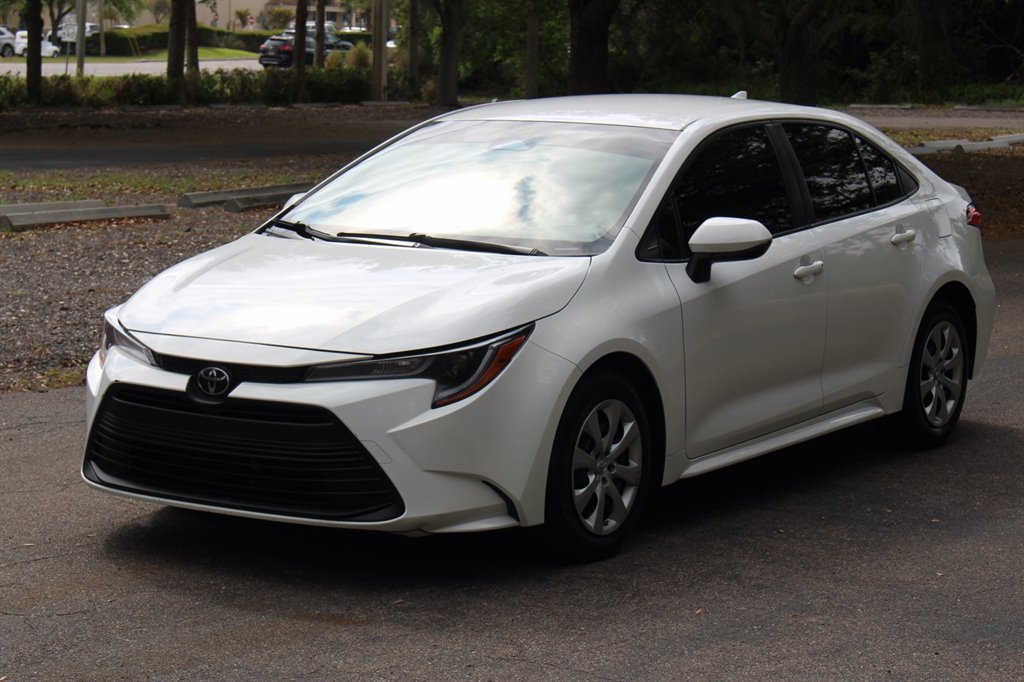 2023 Toyota Corolla - $18,995