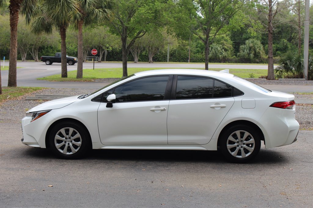 2023 Toyota Corolla - $18,995