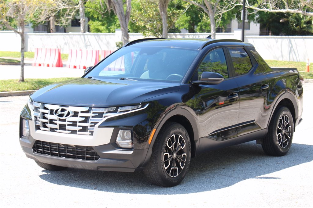 2022 Hyundai Santa Cruz - $21,995