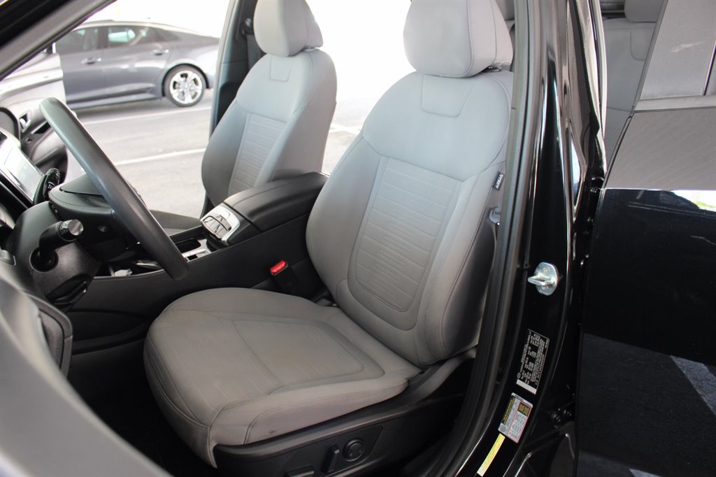 2022 Hyundai Santa Cruz - $21,995