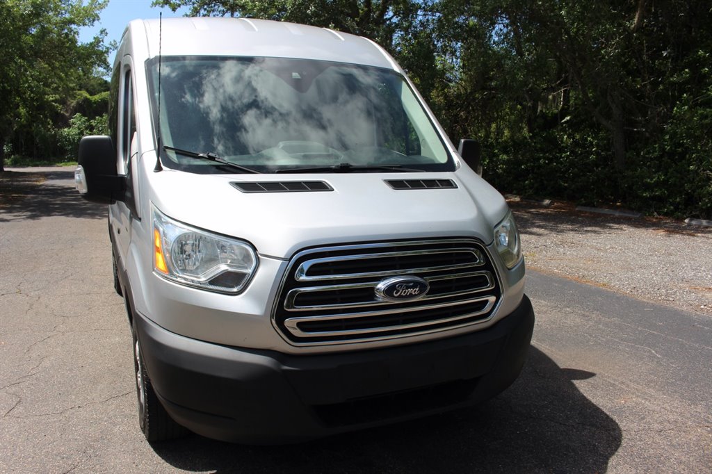 2016 Ford Transit - $37,995