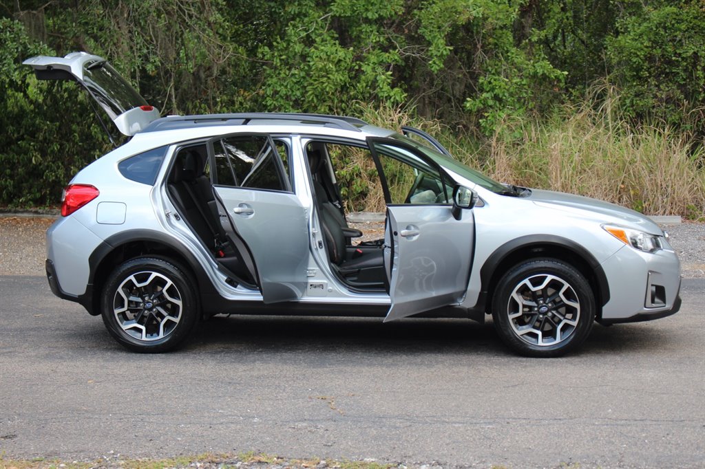 2016 Subaru Crosstrek - $20,995