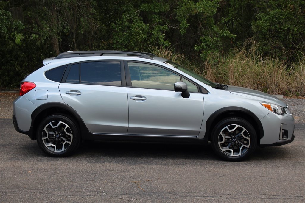 2016 Subaru Crosstrek - $20,995