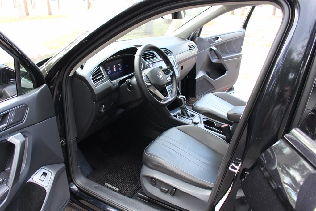 2022 Volkswagen Tiguan - $18,995