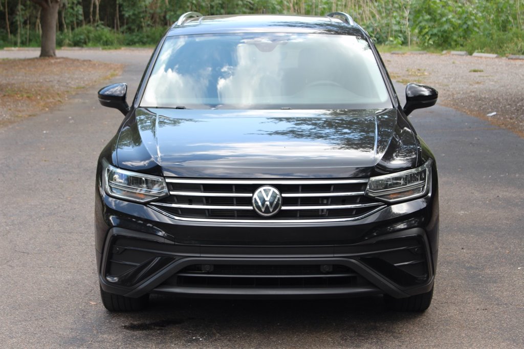 2022 Volkswagen Tiguan - $18,995