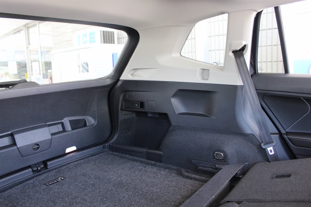 2022 Volkswagen Tiguan - $18,995