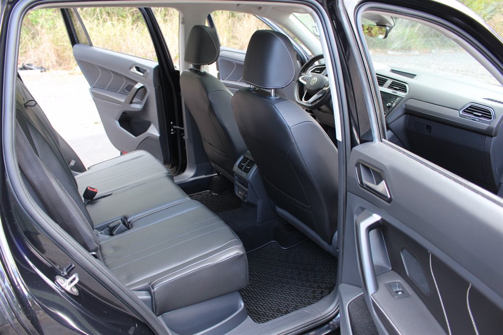2022 Volkswagen Tiguan - $18,995