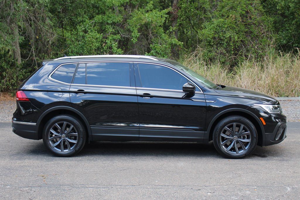 2022 Volkswagen Tiguan - $18,995