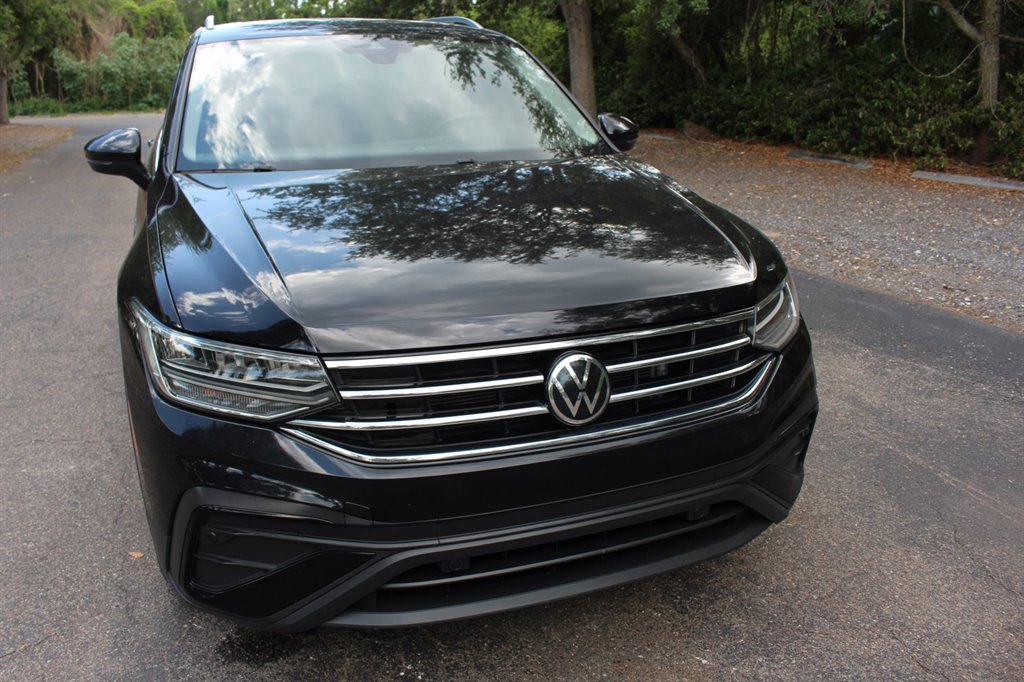 2022 Volkswagen Tiguan - $18,995
