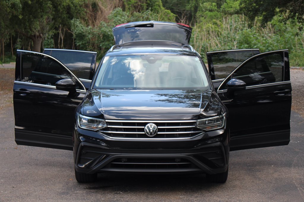 2022 Volkswagen Tiguan - $18,995