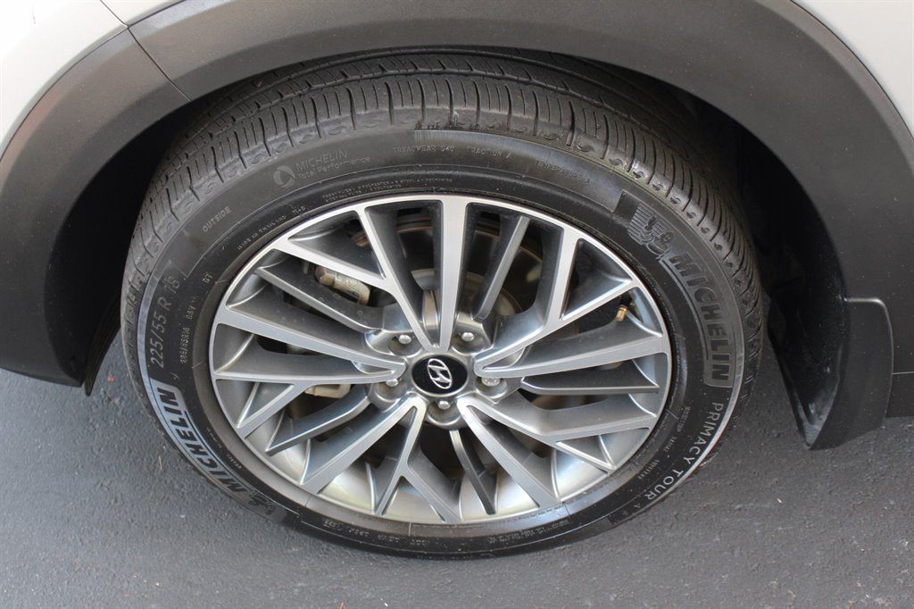 2020 Hyundai Tucson - $16,995