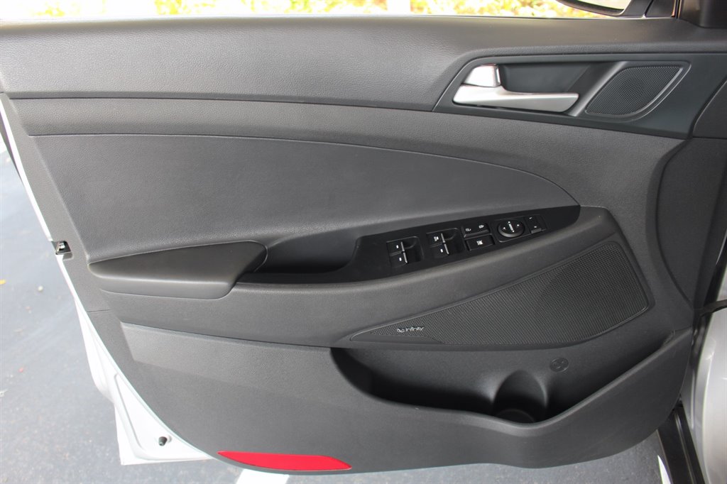2020 Hyundai Tucson - $16,995