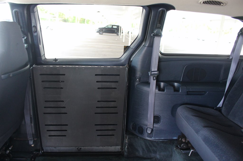 2002 Dodge Grand Caravan - $8,995