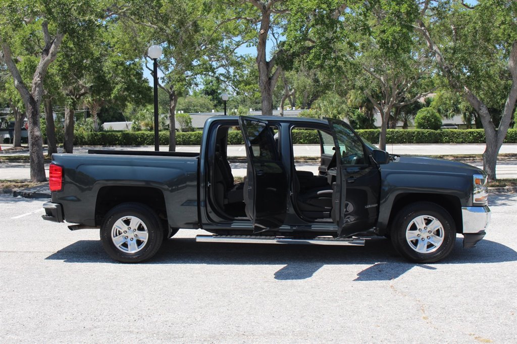 2018 Chevrolet Silverado 1500 - $13,995