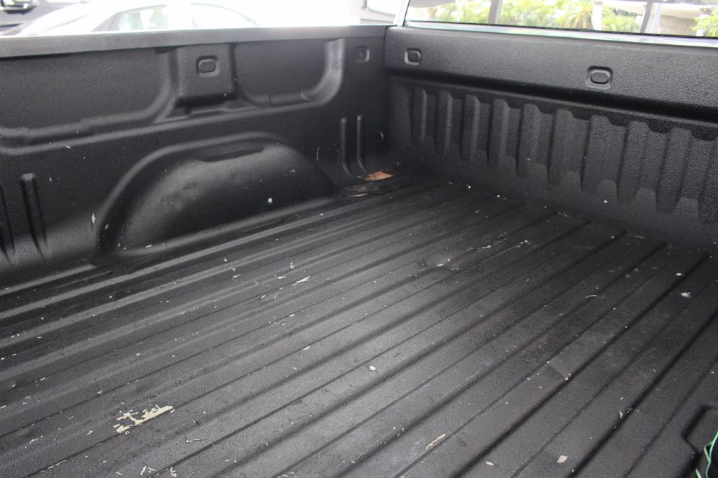 2018 Chevrolet Silverado 1500 - $13,995