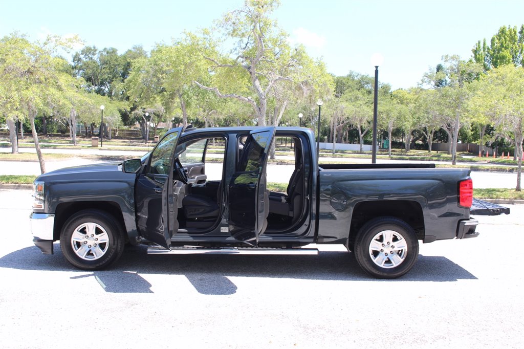 2018 Chevrolet Silverado 1500 - $13,995