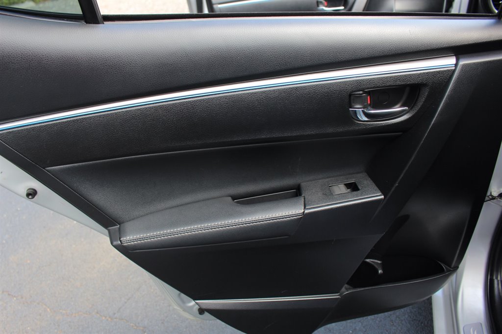 2015 Toyota Corolla - $14,995