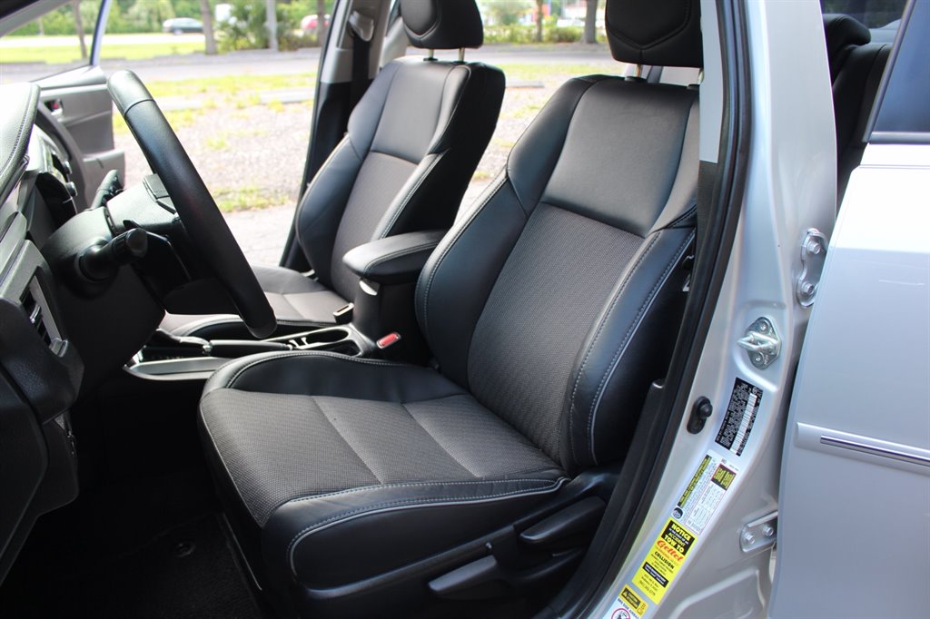 2015 Toyota Corolla - $14,995