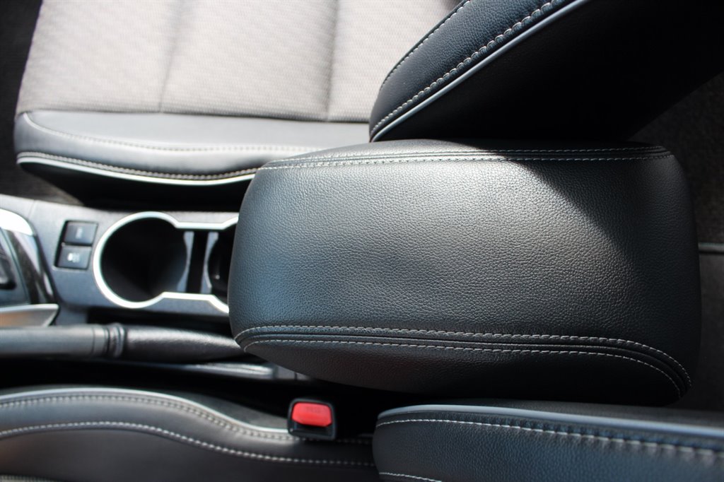 2015 Toyota Corolla - $14,995