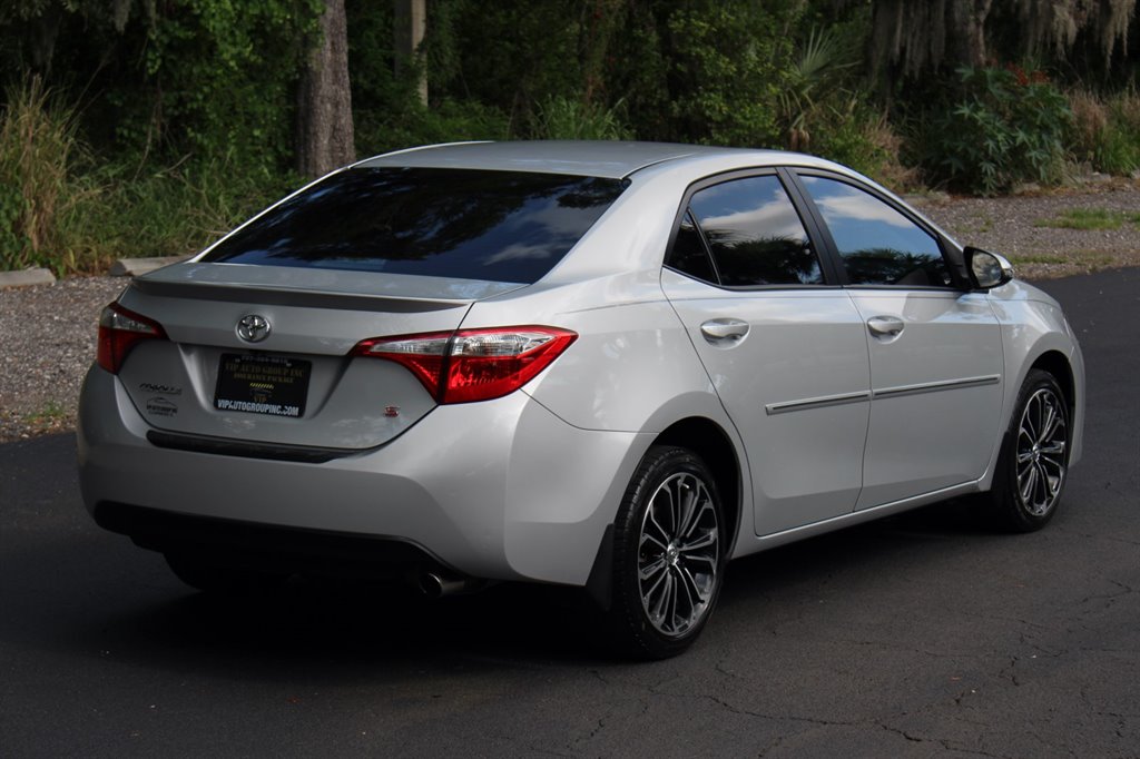 2015 Toyota Corolla - $14,995