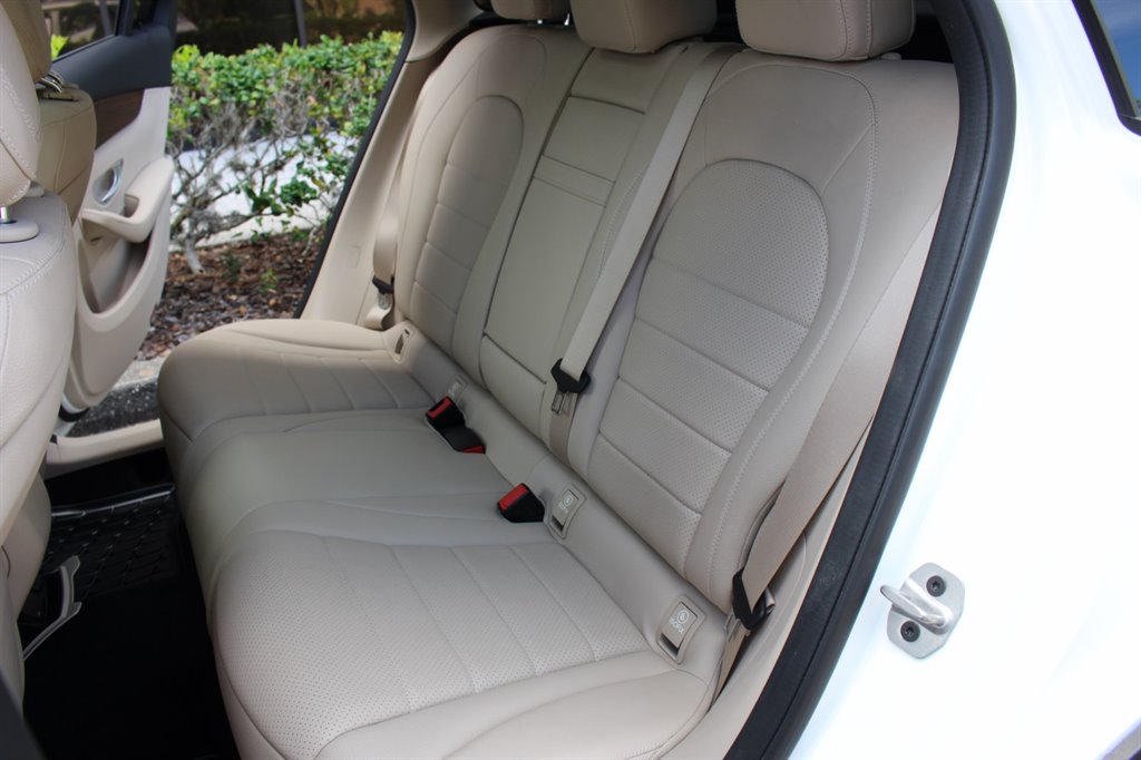 2021 Mercedes-Benz GLC - $24,995