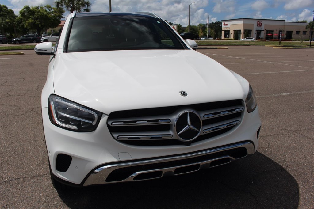 2021 Mercedes-Benz GLC - $24,995