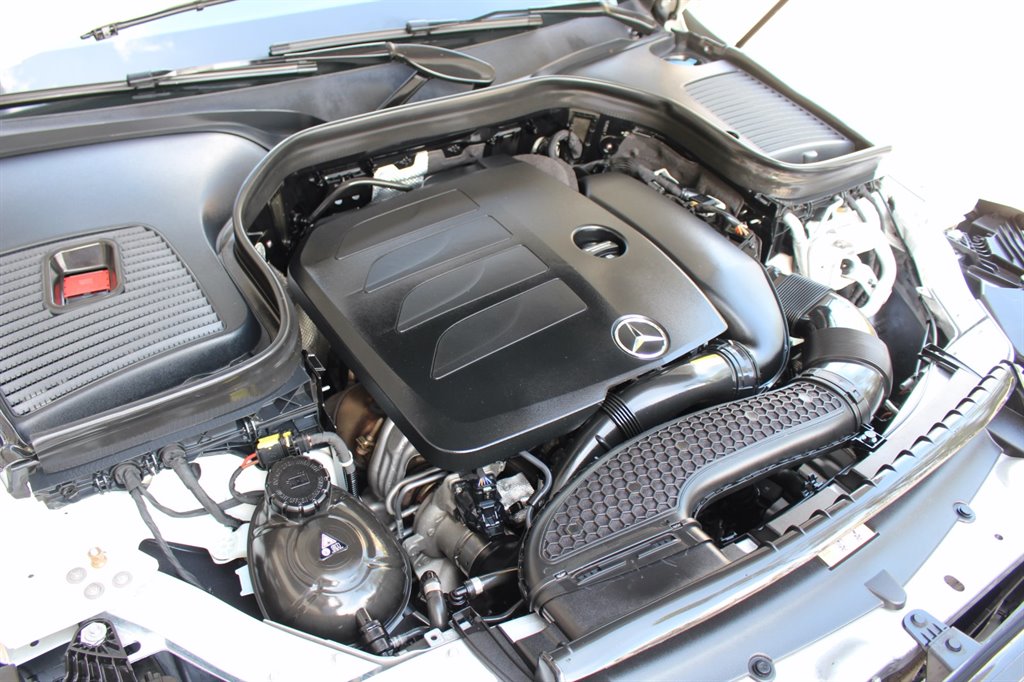 2021 Mercedes-Benz GLC - $24,995