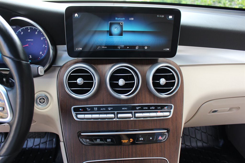 2021 Mercedes-Benz GLC - $24,995