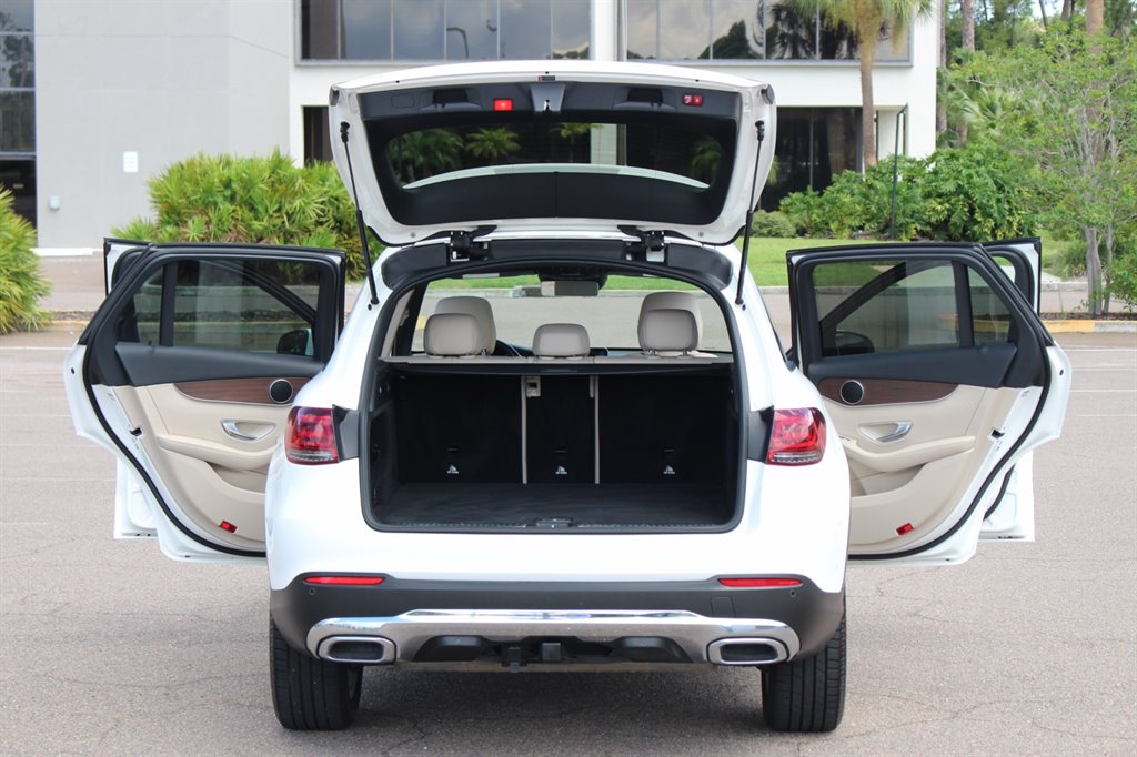 2021 Mercedes-Benz GLC - $24,995