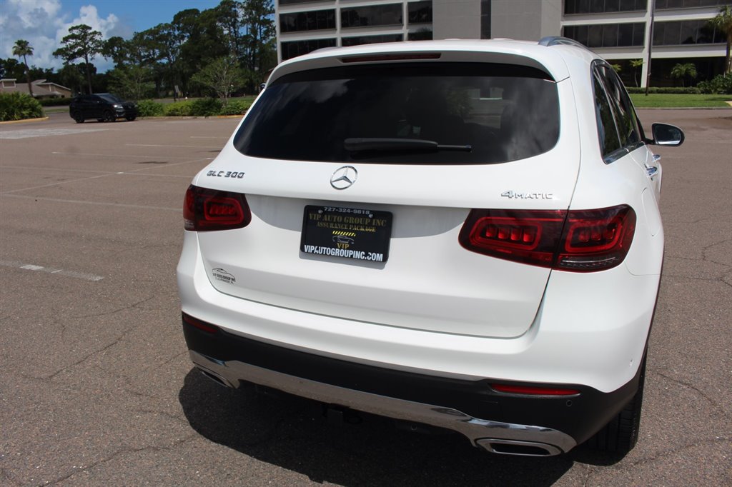 2021 Mercedes-Benz GLC - $24,995