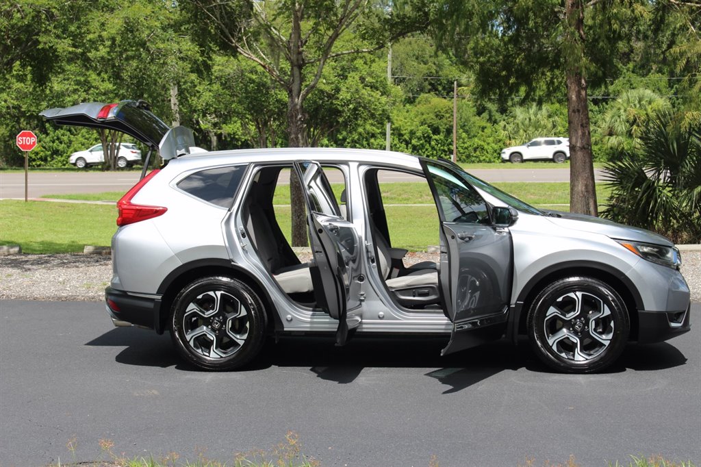 2017 Honda CR-V - $18,995