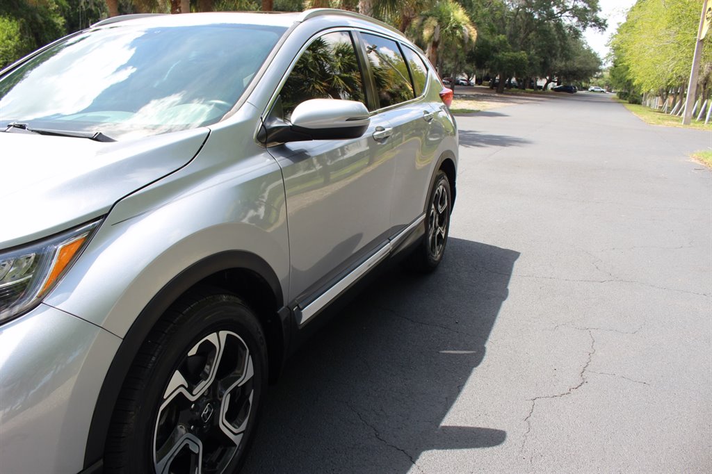 2017 Honda CR-V - $18,995