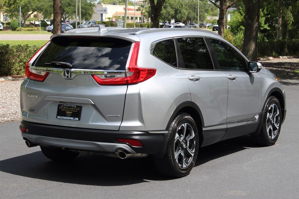 2017 Honda CR-V - $18,995
