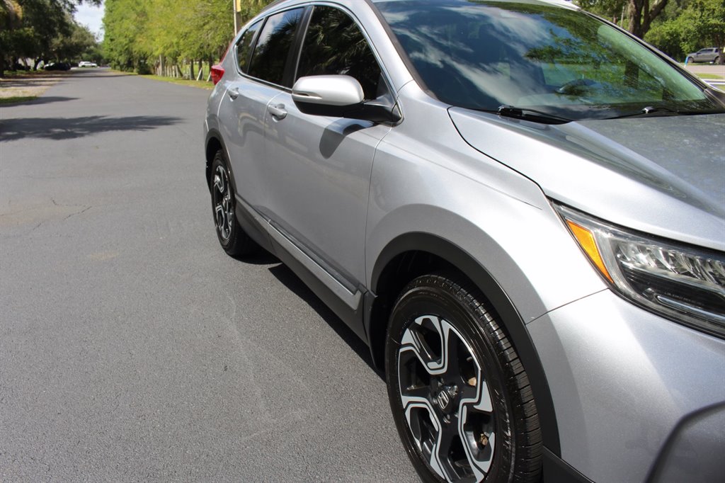 2017 Honda CR-V - $18,995